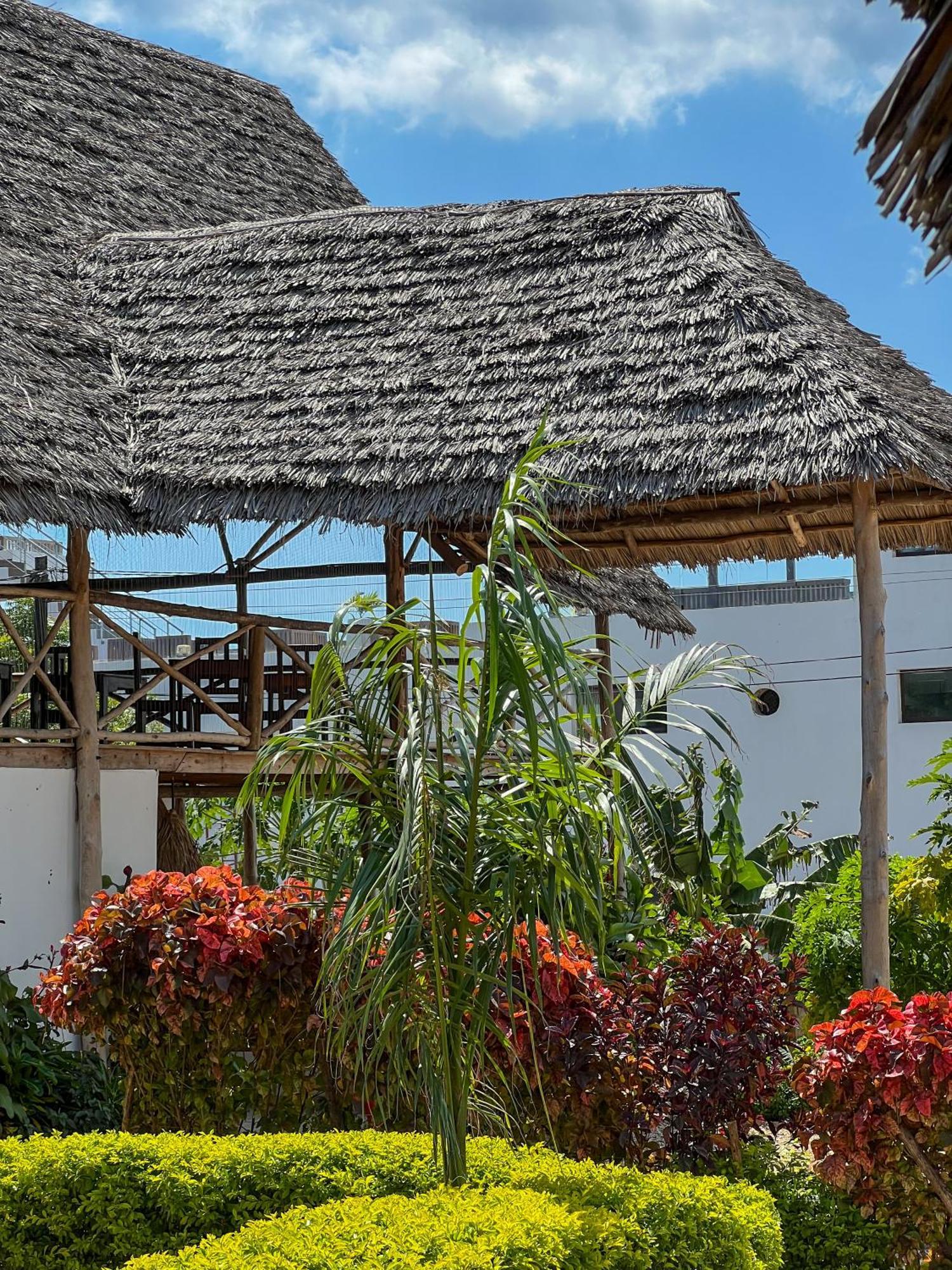 Kokopelli Bungalows Nungwi Esterno foto