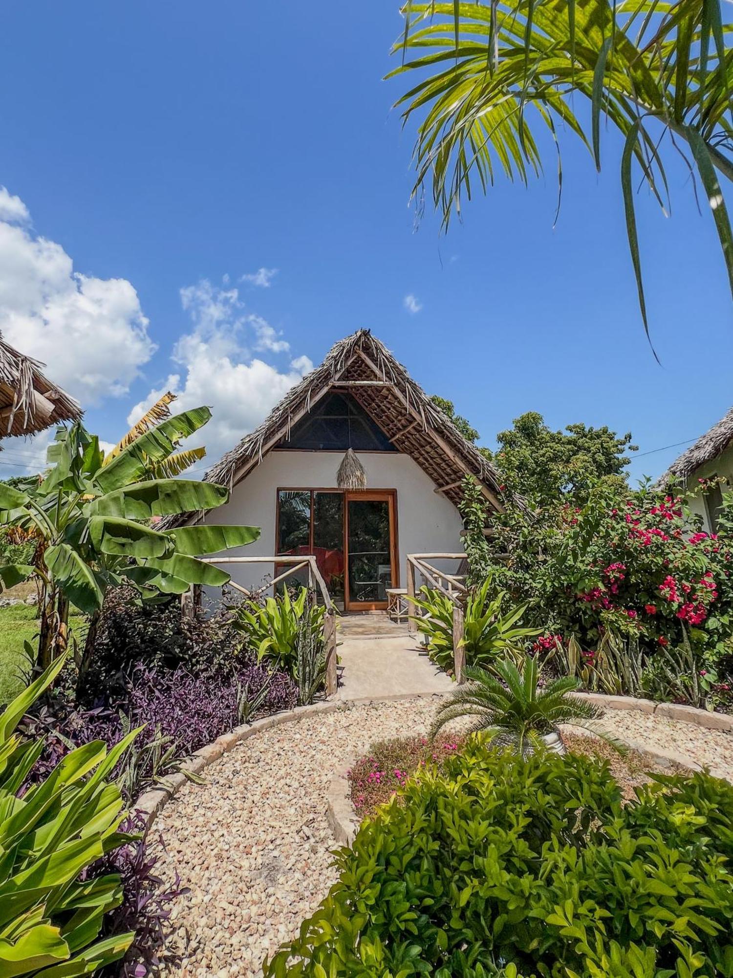 Kokopelli Bungalows Nungwi Esterno foto